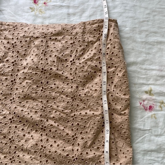 Talbots Tan Lace Skirt 100% cotton- Size 14 - Picture 7 of 7